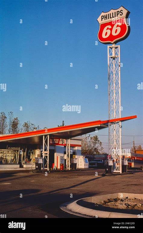 phillips gas station